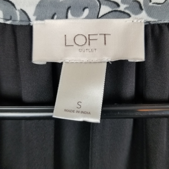 Ann Taylor Loft Faux Crossover Dress - Picture 5 of 7